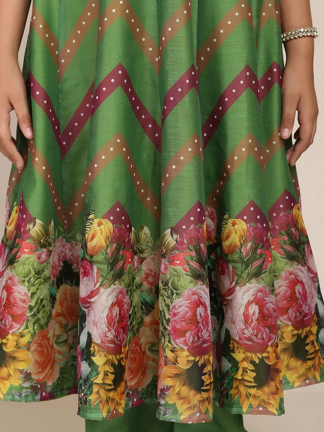 Girls Green Floral Printed Empire Kurta With Trousers & With Dupatta