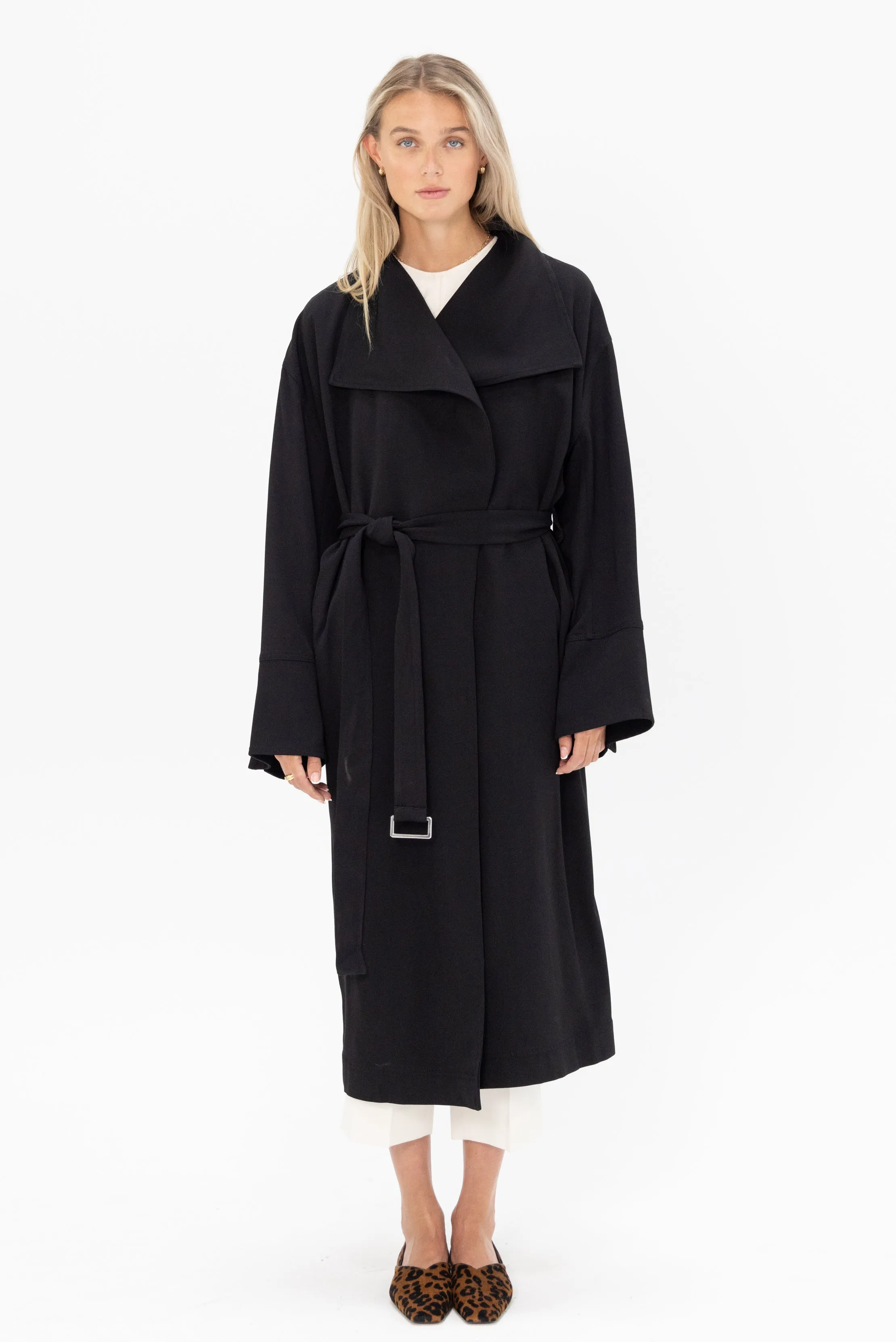 Signature Twill Coat, Black