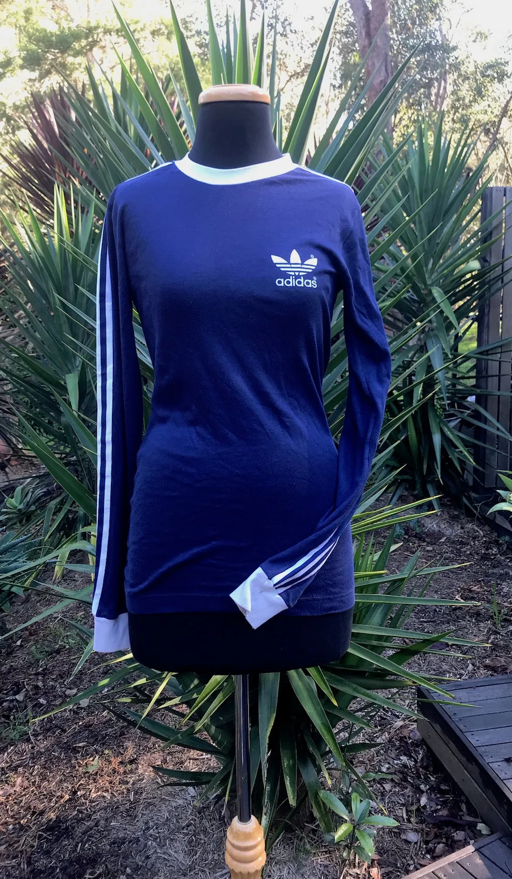 Vintage 1970s Adidas Long Sleeve T-Shirt   #C240  FREE AUS POSTAGE