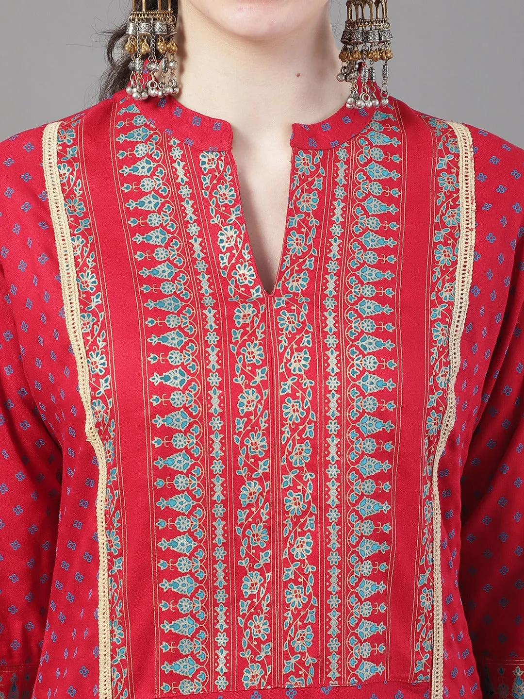 Women Ethnic Motifs Printed Straight Kurta With Trousers & Dupatta